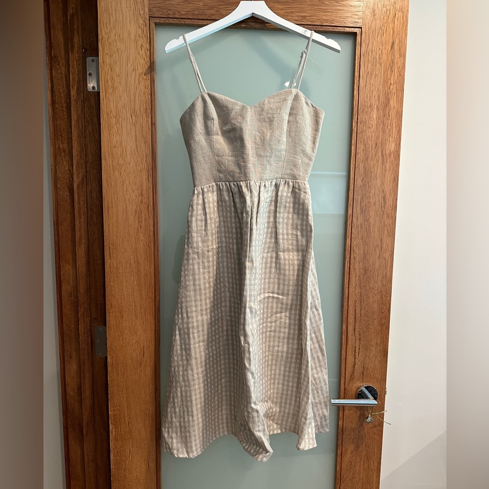 Reformation Linen Oatmeal Dress / Size 2
